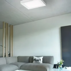 LED-Einbauleuchte in weiß und quadratisch inkl. Dimmfunktion leuchtet blendfrei