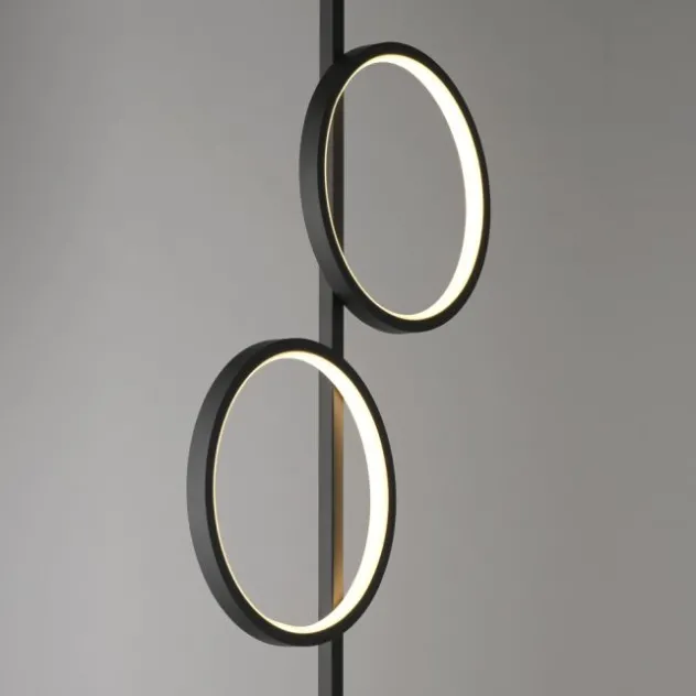 LED Stehleuchte schwarz schlichtes Design Fußschalter warmweiß