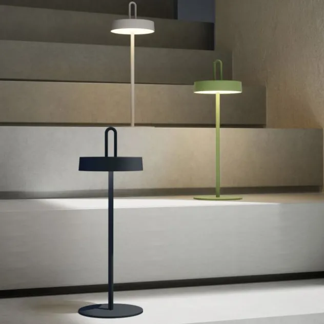 LED Tischlampe schwarz Akku Touchdimmer spritzwassergeschützt USB