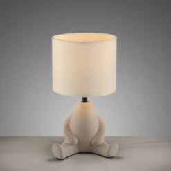 LED Tischleuchte beige Männchen sitzend Stoffschirm mit Schnurschalter