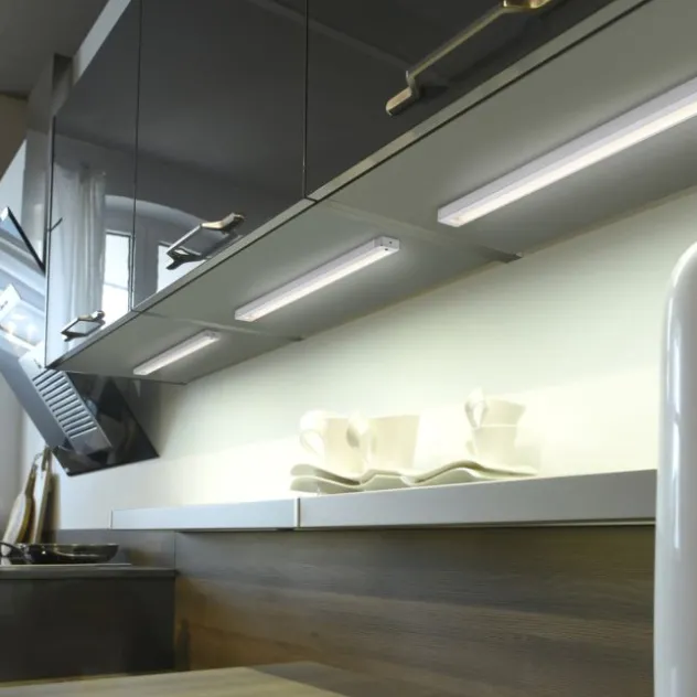 LED-Unterbauleuchte, Aluminium, warmweiße Lichtfarbe, inkl. Tastschalter
