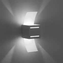 LED Wandlampe aluminium Lichtaustritt nach oben unten Treppenhauslampe
