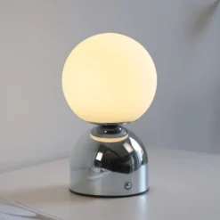 Schöner Wohnen-Kollektion LED Akku Tischleuchte RUDI, chrom, USB-Ladekabel
